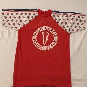 Vintage Diego Garcia Indian Ocean Graphic Tee Raglan T-Shirt Stars Stripe Sleeve